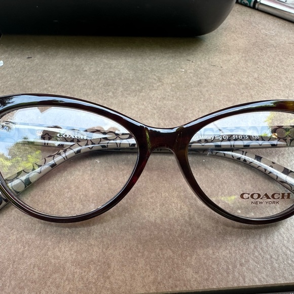 Coach eyeglass frames NEW - Picture 4 of 8